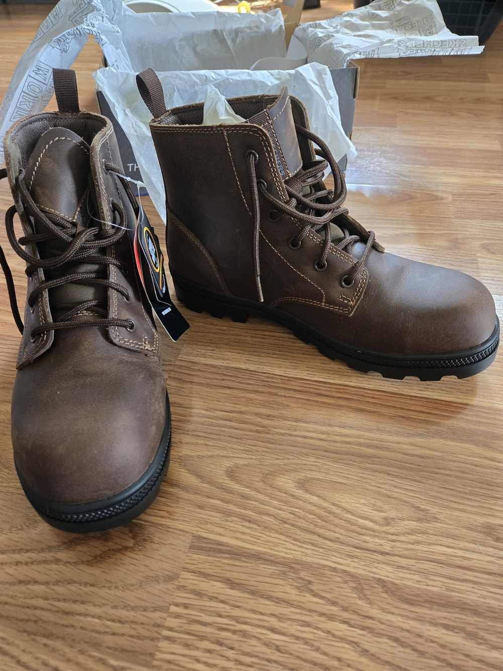Sketchers Work Boots Size 8.5 Wide